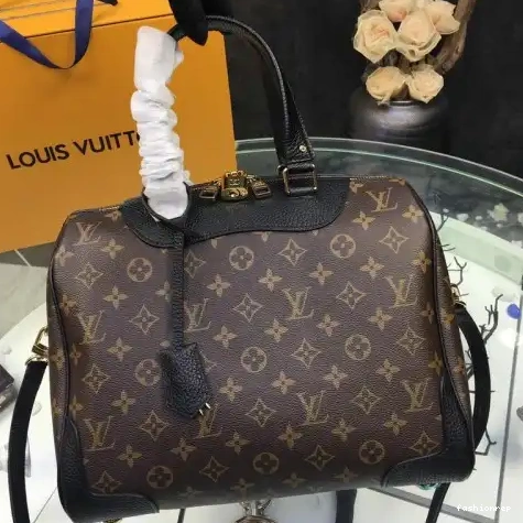 Fashionrep LV 19T1L0607 Bags 0530